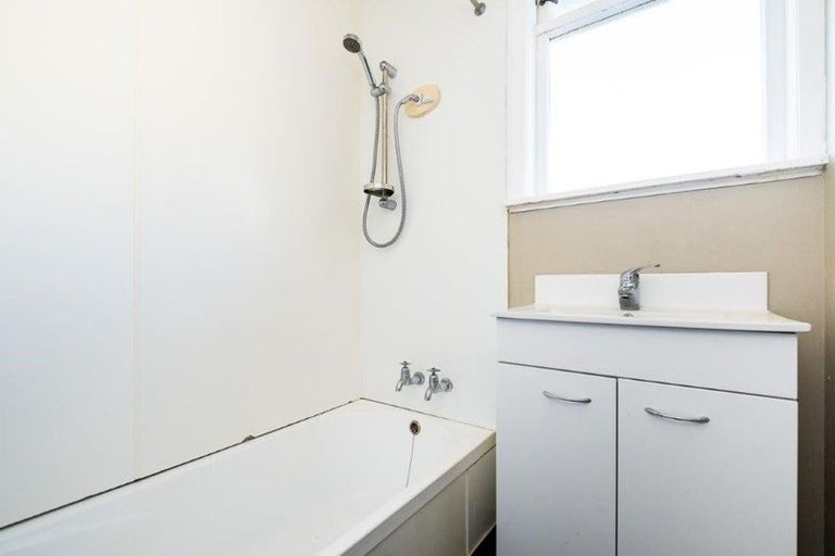Photo of property in 54b Joll Road, Havelock North, 4130