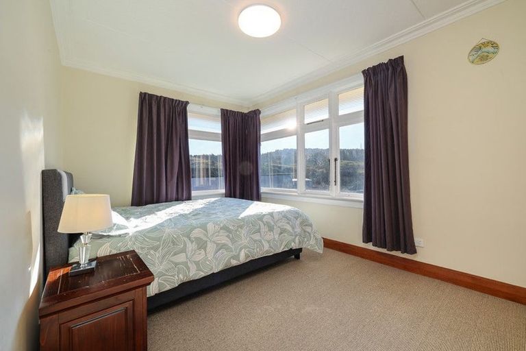 Photo of property in 2a Short Street, Burnside, Dunedin, 9011