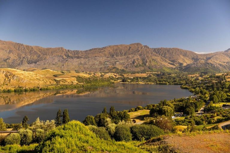 Photo of property in 101 Jean Robins Drive, Lake Hayes, Queenstown, 9371