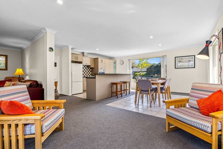 Photo of property in 59 Springwater Avenue, Northwood, Christchurch, 8051