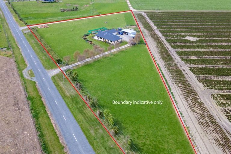 Photo of property in 34 Arowhenua Station Road, Kerrytown, Timaru, 7973