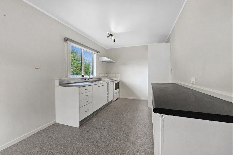 Photo of property in 6b Thebes Street, Pomare, Rotorua, 3015