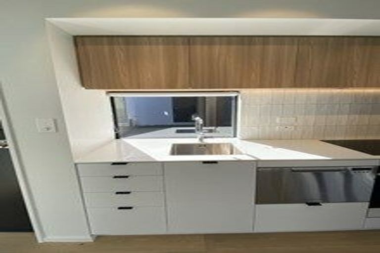 Photo of property in 6/221 Peterborough Street, Christchurch Central, Christchurch, 8013