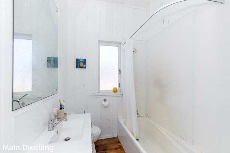 Photo of property in 209 Galloway Street, Hamilton East, Hamilton, 3216