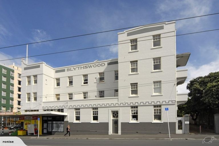 Photo of property in Blythswood Flats, 15/3f Aro Street, Aro Valley, Wellington, 6021