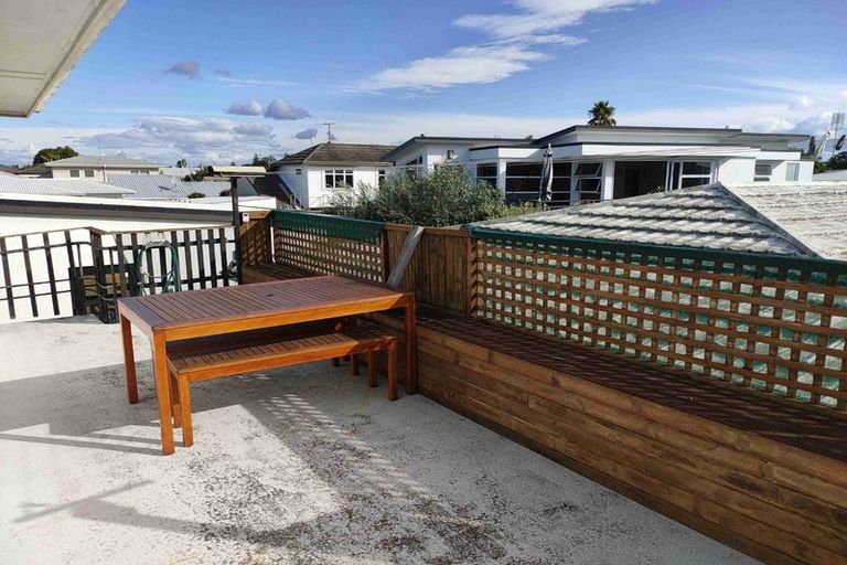 Photo of property in 8a Valley Road, Mount Maunganui, 3116