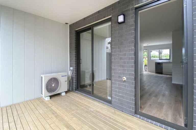 Photo of property in 4 Whai Hua Lane, Mangere Bridge, Auckland, 2022