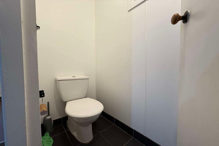 Photo of property in 76 Aro Street, Aro Valley, Wellington, 6021