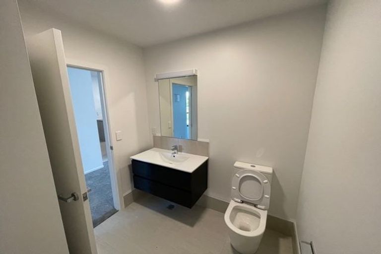 Photo of property in 19/11 Carlos Drive, Flat Bush, Auckland, 2016