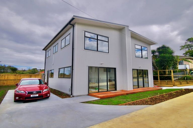 Photo of property in 3 Pukemiro Road, Te Kamo, Whangarei, 0112