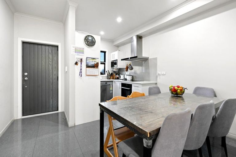 Photo of property in 2u4 Rosalind Street, Deanwell, Hamilton, 3206