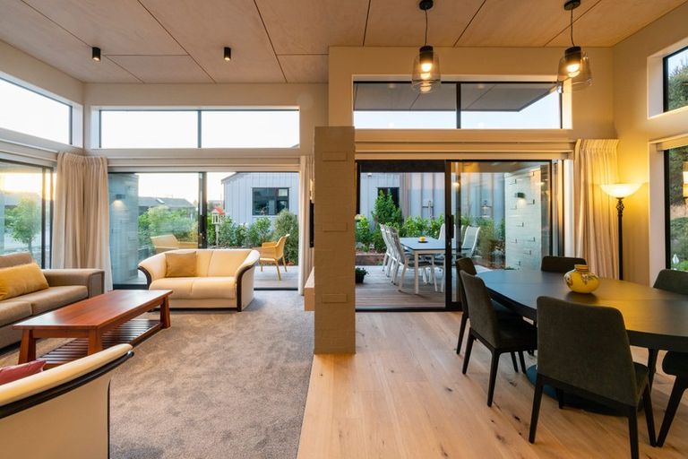 Photo of property in 4 Kanuka Close, Waikanae, 5036