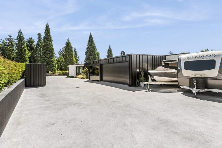 Photo of property in 1 Mcrae Rise, Wanaka, 9305