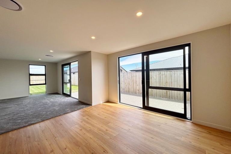 Photo of property in 28 Blue Jacket Drive, Halswell, Christchurch, 8025