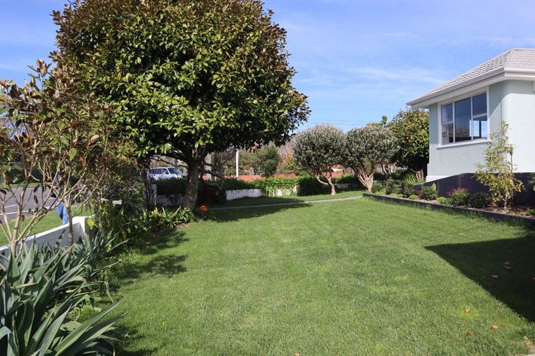 Photo of property in 186 Bath Street, Levin, 5510