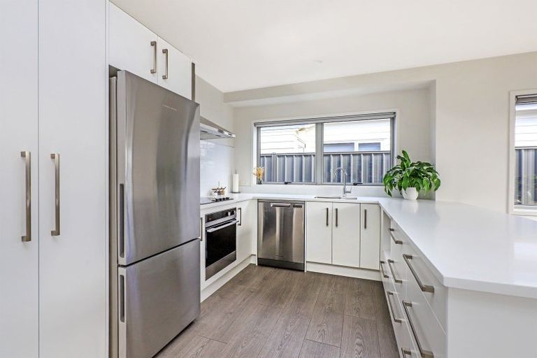 Photo of property in 103 King Street, Taradale, Napier, 4112