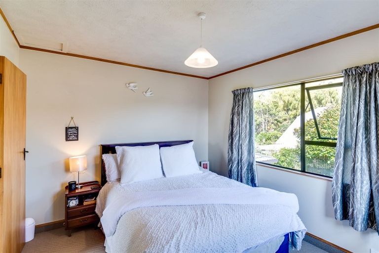 Photo of property in 54 Ngarimu Crescent, Taradale, Napier, 4112