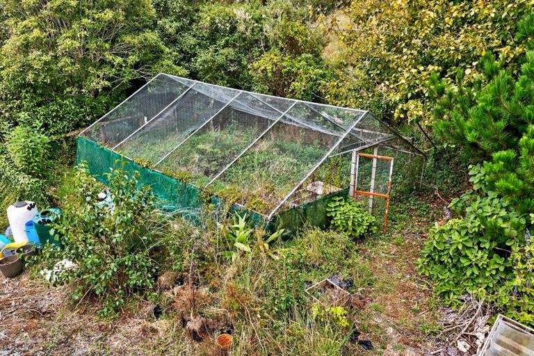 Photo of property in 196 Bull Road, Waiotira, 0193