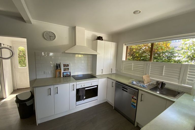 Photo of property in 5/165 Birkenhead Avenue, Birkenhead, Auckland, 0626