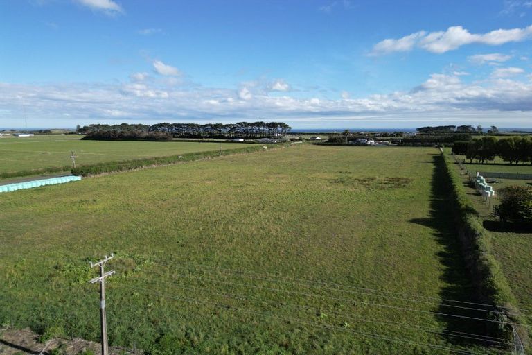 Photo of property in 6 Mcalpine Road, Hawera, 4672