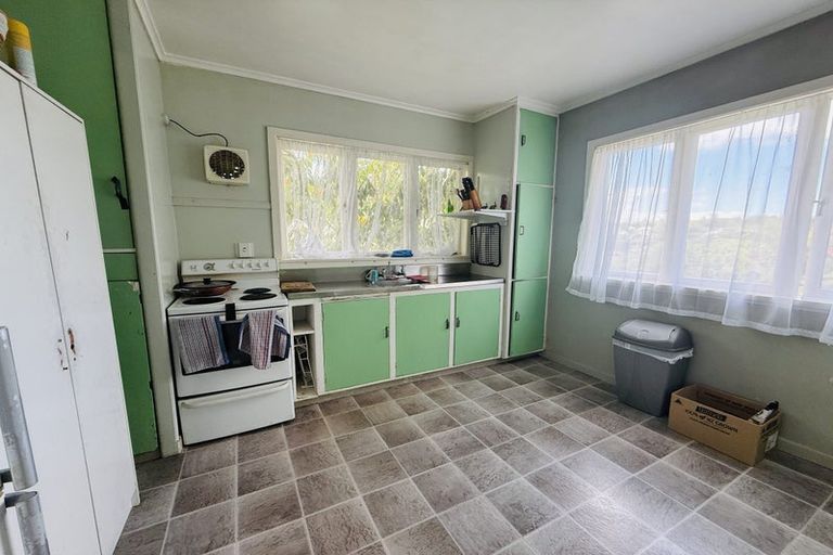 Photo of property in 13 Reiman Street, New Lynn, Auckland, 0600