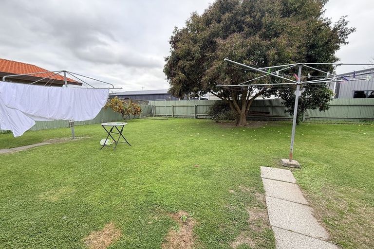 Photo of property in 3/417 Avenue Road West, Hastings, 4122