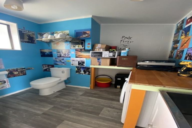 Photo of property in 74f1- Gillespies Road, Birchville, Upper Hutt, 5018