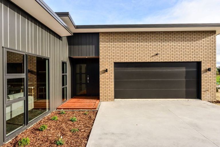 Photo of property in 10 Korako Lane, Baverstock, 3200
