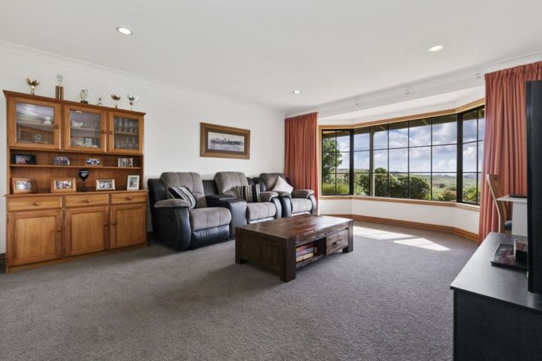 Photo of property in 112 Oyster Point Road, Kaukapakapa, Warkworth, 0984