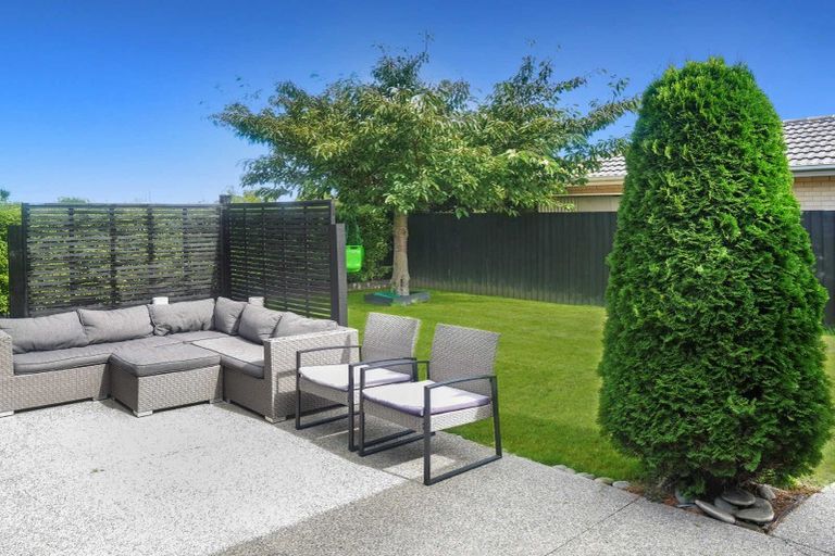 Photo of property in 29 Mataroa Place, Parklands, Christchurch, 8083