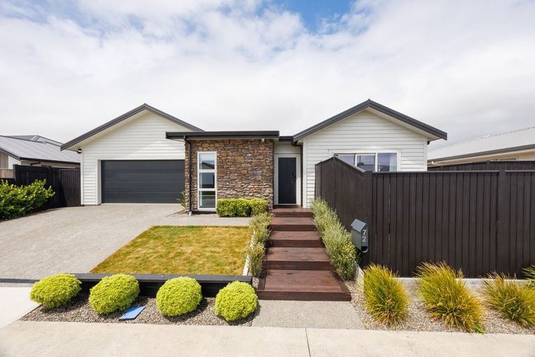 Photo of property in 72 Freedom Drive, Kelvin Grove, Palmerston North, 4414