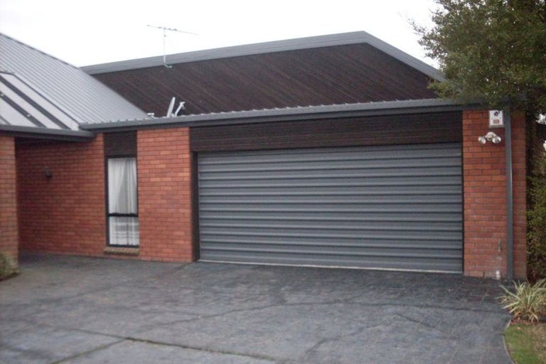 Photo of property in 20 Althorp Place, Avonhead, Christchurch, 8042