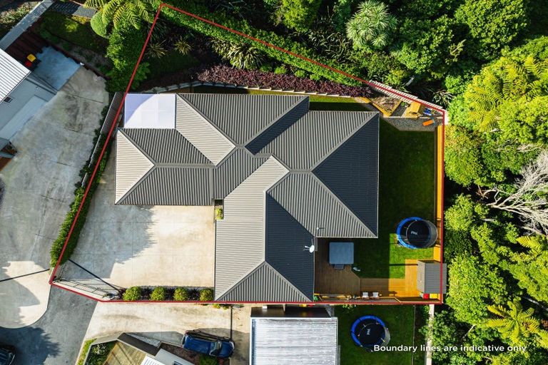 Photo of property in 5 Fern Lane, Whalers Gate, New Plymouth, 4310