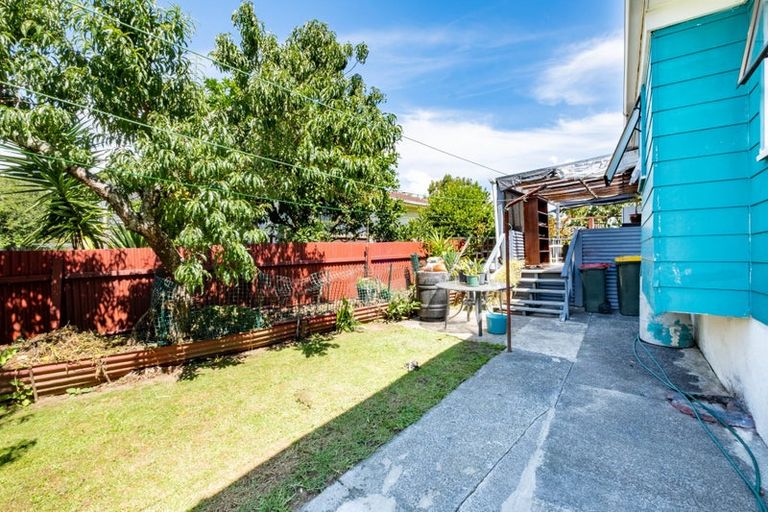 Photo of property in 22 Boundary Road, Clover Park, Auckland, 2019