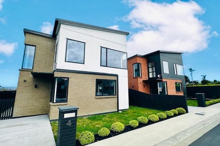 Photo of property in 4 Huljich Way, Hobsonville, Auckland, 0616