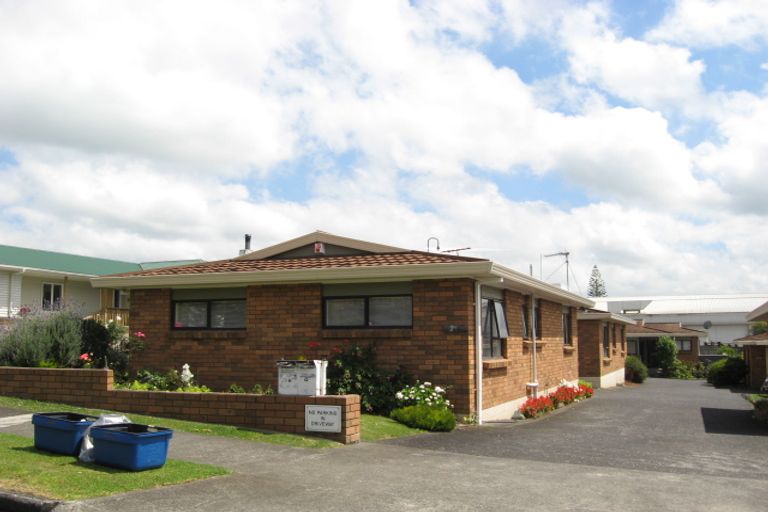 Photo of property in 7c Lawrie Avenue, Pukekohe, 2120
