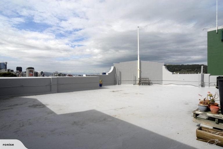 Photo of property in Blythswood Flats, 15/3f Aro Street, Aro Valley, Wellington, 6021