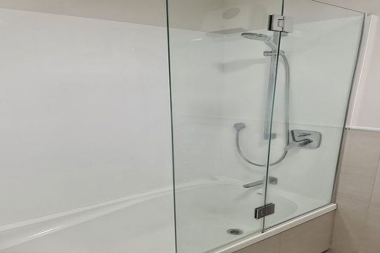 Photo of property in 24 Kamana Road, Flat Bush, Auckland, 2019