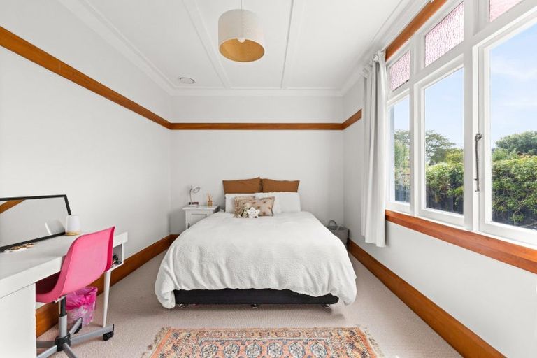 Photo of property in 34 Bowling Road, Greenmeadows, Napier, 4112