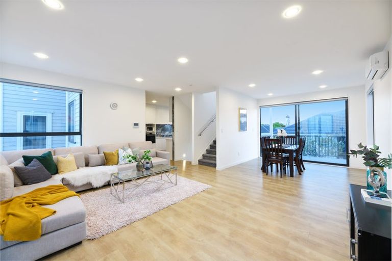 Photo of property in 5 Nephrite Lane, Henderson, Auckland, 0610
