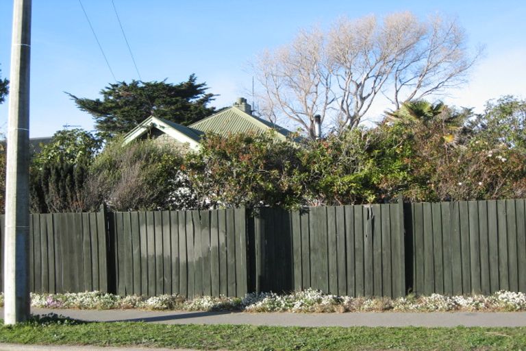 Photo of property in 2/59 Bowhill Road, New Brighton, Christchurch, 8083
