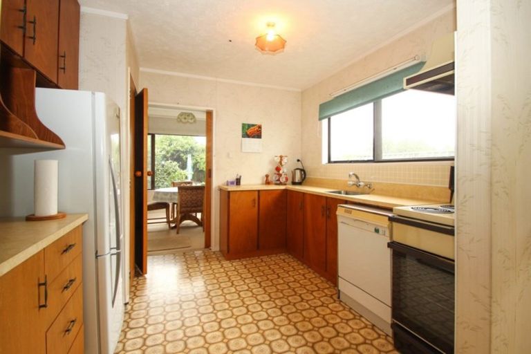 Photo of property in 24 Hetley Crescent, Taradale, Napier, 4112