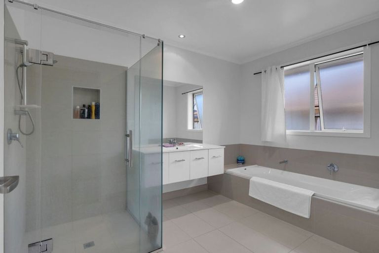 Photo of property in 217 Cumberland Drive, Flagstaff, Hamilton, 3210