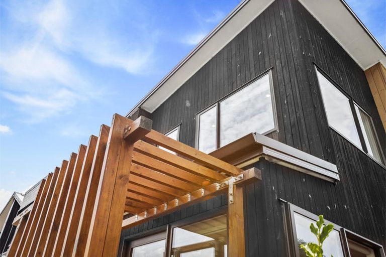 Photo of property in 64 Glidepath Road, Hobsonville, Auckland, 0616