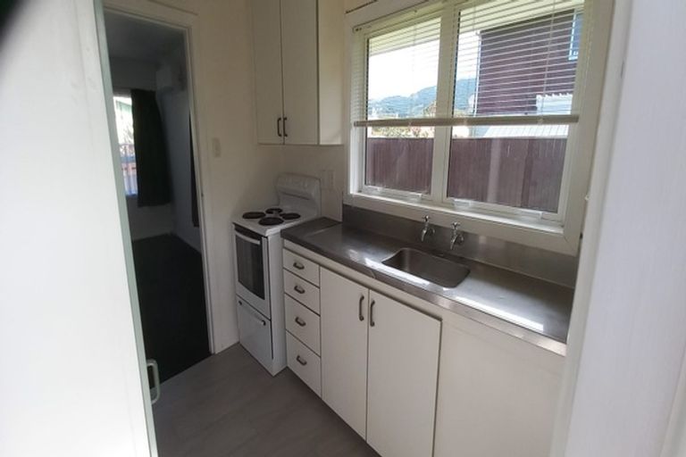Photo of property in 13a Camp Street, Silverstream, Upper Hutt, 5019