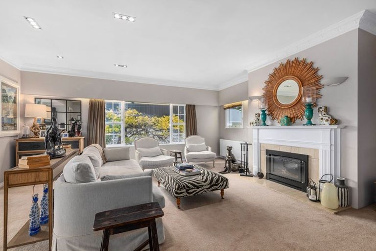 Photo of property in 438 Muritai Road, Eastbourne, Lower Hutt, 5013