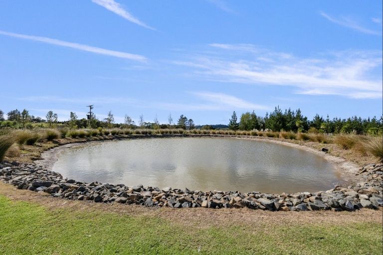 Photo of property in 23 Pine Valley Glade, Mangawhai, 0573