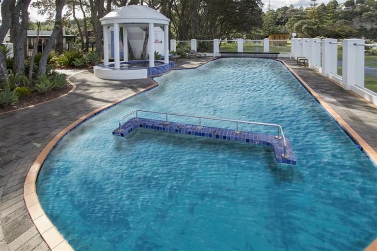 Photo of property in Oceanside Apartments, 10/453 Hibiscus Coast Highway, Orewa, 0931