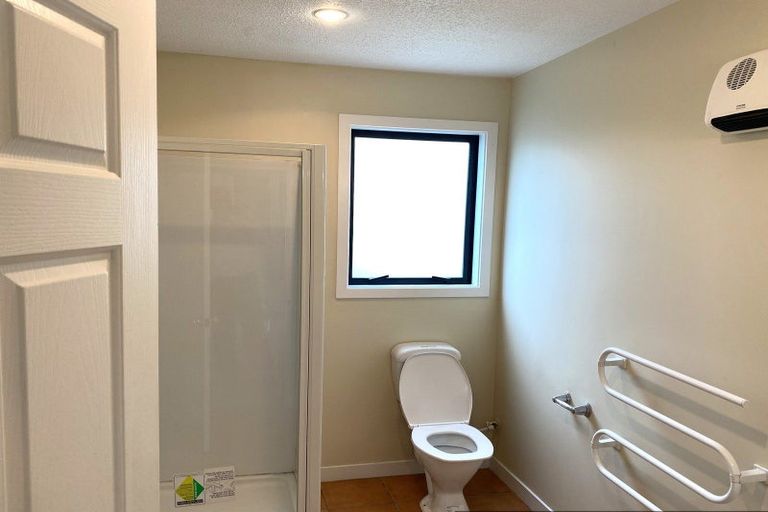 Photo of property in 16 Edgeware Road, St Albans, Christchurch, 8014