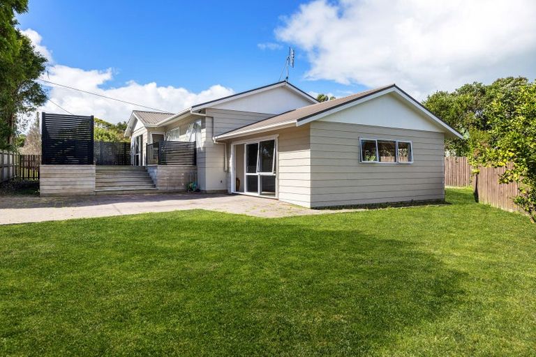 Photo of property in 17 Brandon Road, Manly, Whangaparaoa, 0930